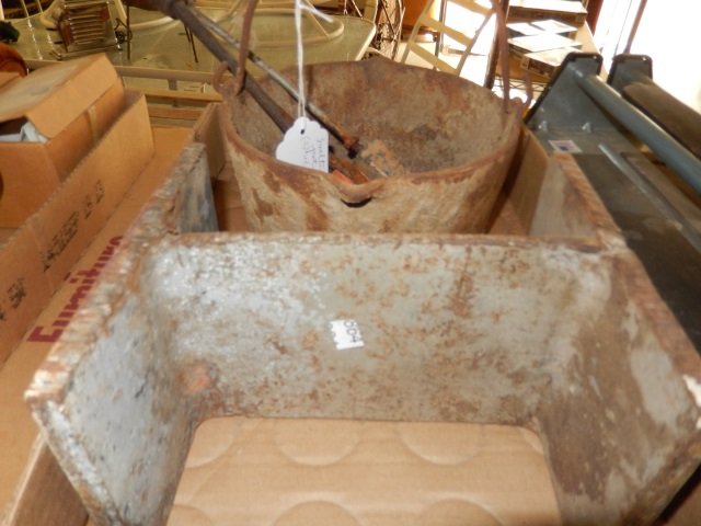 OLD TOOLS BOX LOT: BOX LOT