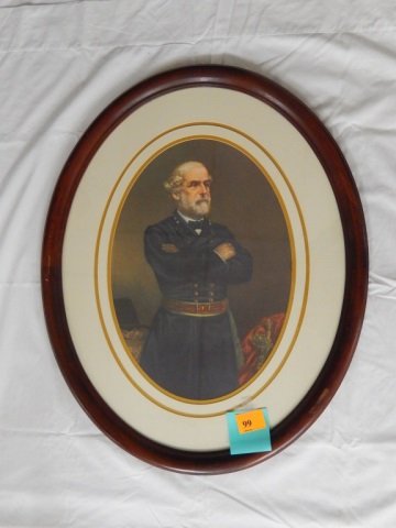 ROBERT E. LEE PORTRAIT: NOT SIGNED. APPROX 24" X 31 IN GLASS FRAME AND IN GOOD CONDITION