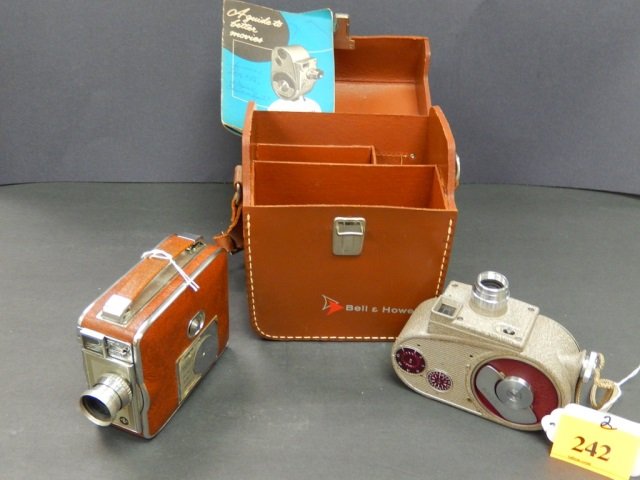 VINTAGE 8 MM CAMERA B/H AND KEYSTONE 8MM: VINTAGE 8 MM 134 CAMERA BELL AND HOWELL, KEYSTONE OLYMIC K-32 8 MM