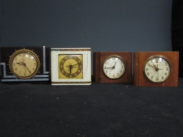 4 VINTAGE TABLE CLOCKS: WESTCLOX SETH THOMAS 2 GENERAL ELECTRIC