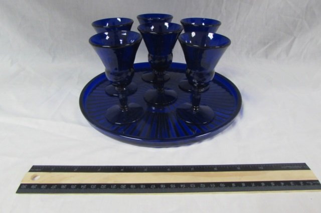 COBALT WINE SET (6) 6 WINE GLASSES WITH TRAY 4 1/2 IN: 6 WINE GLASSES WITH TRAY 4 1/2 IN TALL