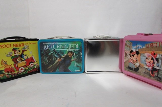 4 VINTAGE LUNCH BOXES ONE PLASTIC MICKEY MOUSE NO: ONE PLASTIC MICKEY MOUSE NO THERMOS, SILVER METAL NO THERMOS, METAL STAR WARS NO THERMOS, METAL YOGI BEAR WITH THERMOS