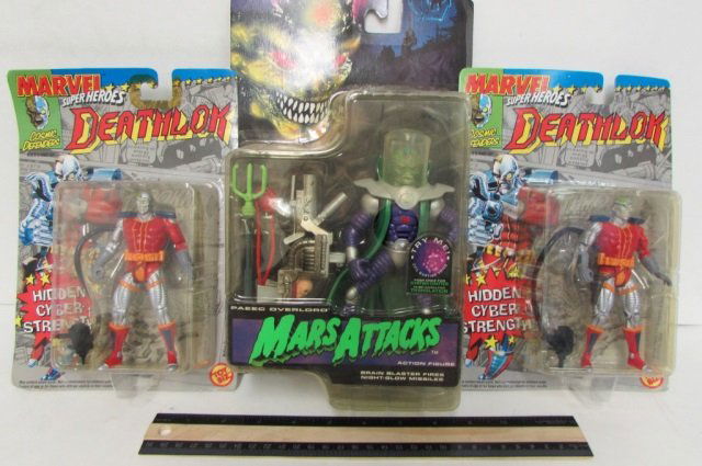 2 MARVEL SUPER HEROES & MARS ATTACK FIGURES (3): ALL IN ORIGINAL PACKAGING, MARVEL SUPER HEROES ARE BOTH DEATHLOK FIGURES
