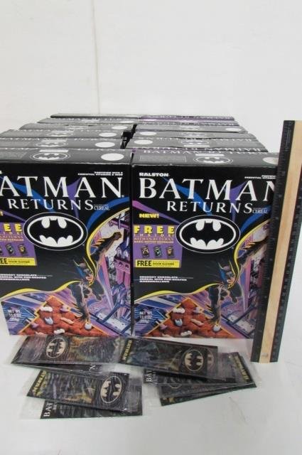 BATMAN RETURNS CEREAL BOXES & BOOKMARKS (12): BATMAN DOOR HANGER ON THE BACK OF BOXES, CEREAL BOXES ARE EMPTY, NO CEREAL INCLUDED