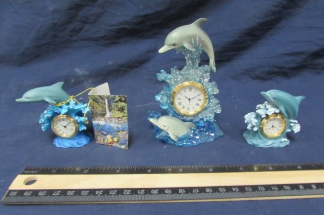 NOVELTY MINI DESK CLOCKS DOLPHIN MOTIF, TALLEST IS 4.5": DOLPHIN MOTIF, TALLEST IS 4.5"