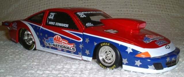 MAC TOOLS 2002 PRO STOCK CHEVY CAVALIER U.S. NATIONAL: U.S. NATIONAL PRO STOCK CHEVY CAVALIER, 1:24 SCALE, DIE CAST REPLICA OF CAR DRIVEN BY MIKE EDWARDS, COME WITH ORIGINAL BOX