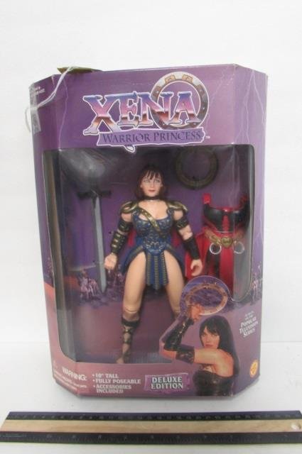 XENA WARRIOR PRINCESS FIGURE ORIGINAL PACKAGING, 10": ORIGINAL PACKAGING, 10" TALL, FULLY POSEABLE, ACCESSORIES INCLUDED