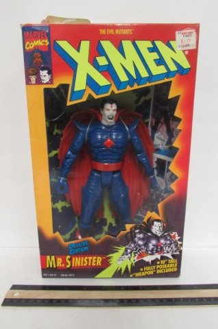 X-MEN MR. SINISTER FIGURE IN ORIGINAL PACKAGING, 10": IN ORIGINAL PACKAGING, 10" TALL, FULLY POSEABLE, WEAPON INCLUDED