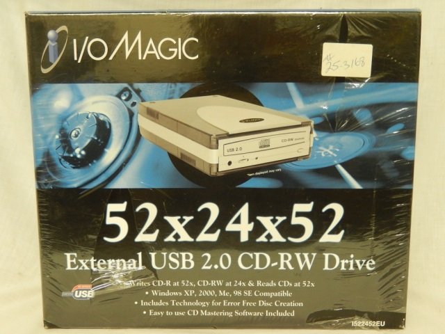 EXTERNAL USB 2.0 CD-RW DRIVE UNOPENED, 52x24x52, I/O: UNOPENED, 52x24x52, I/O MAGIC