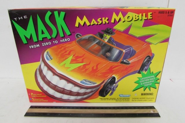 THE MASK MOBILE IN ORIGINAL PACKAGING, PULL-OUT TIRE: IN ORIGINAL PACKAGING, PULL-OUT TIRE SLASHER, SHOOTING EXHAUST PIPES