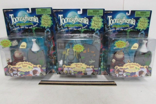 3 TOONSYLVANIA FIGURES ALL ARE IN ORIGINAL PACAKGING,: ALL ARE IN ORIGINAL PACAKGING, SPINAL TAP PHIL FIGURE, & (2) GASTRO-INTESTINAL IGOR