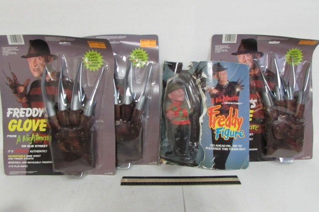 FREDDY KRUGER FIGURE & GLOVE (4) ALL ARE IN ORIGINAL: ALL ARE IN ORIGINAL PACKAGING, (3) FREDDY'S GLOVE, & FREDDY FIGURE