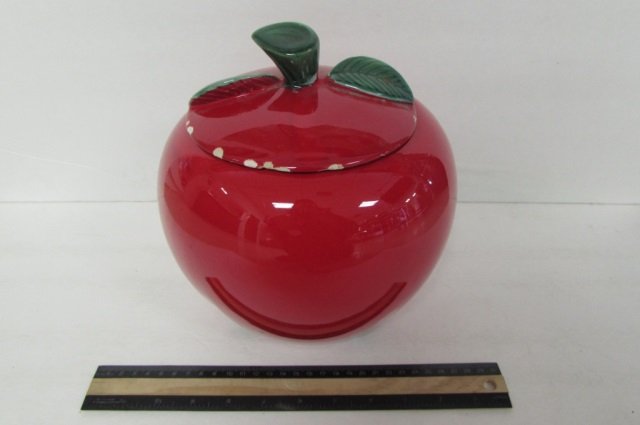 APPLE SHAPED COOKIE JAR: APPLE SHAPED COOKIE JAR BIG APPLE WITH CHIPS ON LID, MARKED (8063)