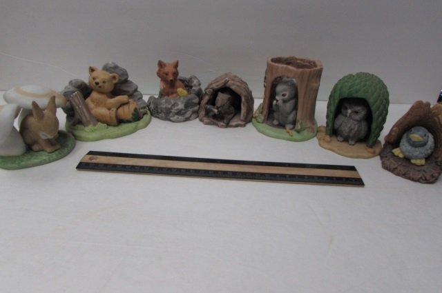 1984 FRANKLIN PORCELAIN, WOODLAND SURPRISES: 1984 FRANKLIN PORCELAIN, WOODLAND SURPRISES SEVEN ANIMAL FIGURES, EACH ITEM IS TWO PIECES, BLUEBIRD, BEAR, FOX, BEAVER, OWL, & OTHERS