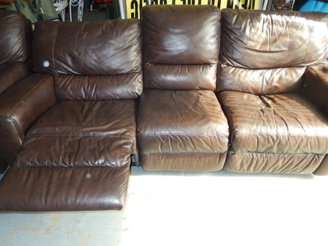 LEATHER COUCH WITH 2 RECLINER SECTIONS: LEATHER COUCH WITH 2 RECLINER SECTIONS SHOWS WEAR, 87" x 36"