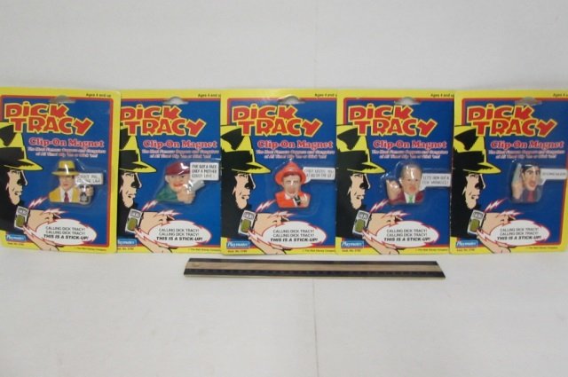 1990 DICK TRACY CLIP-ON MAGNETS (5) ALL ARE IN ORIGINAL: ALL ARE IN ORIGINAL PACKAGING,