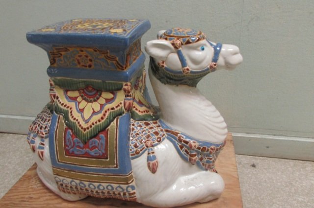 CERAMIC CAMEL GARDEN SEAT GREAT CONDITION, 21 INCHES: GREAT CONDITION, 21 INCHES WIDE BY 16 INCHES TALL
