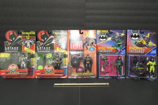 1991,93 BATMAN FIGURES (5) ALL ARE IN ORIGINAL: ALL ARE IN ORIGINAL PACKAGING, DEEP DIVE BATMAN, JUNGLE TRACKER BATMAN, TOTAL ARMOR BATMAN, MECH-WING BATMAN, & HIGH WIRE BATMAN