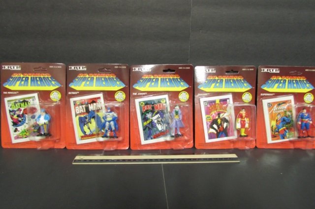 DC COMICS SUPER HEROES METAL FIGURES (5) ALL ARE NEW IN: ALL ARE NEW IN UNOPENED ORIGINAL PACKAGING, 1990, DIE-CAST METAL FIGURE WITH COLLECTOR CARDS, SUPERMAN, SHAZAM, THE JOKER, BATMAN, & THE PENGUIN.