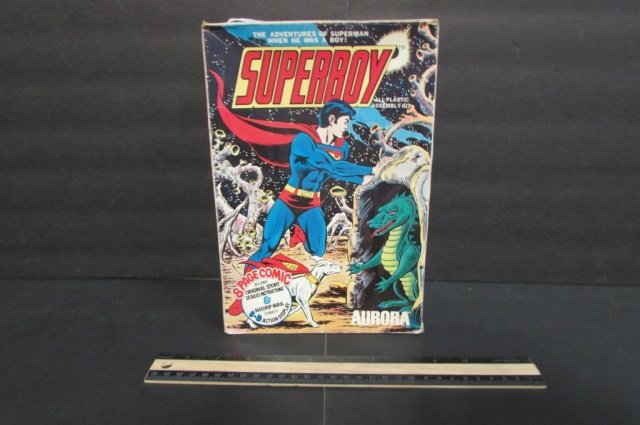 SUPERBOY PLASTIC MODEL KIT NEW IN ORIGINAL PACKAGING,: NEW IN ORIGINAL PACKAGING, PIECESARE STILL IN PLASTIC, 1974
