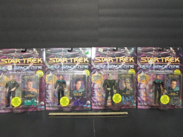 STAR TREK DEEP SPACE NINE ACTION FIGURES (4) ALL ARE: ALL ARE NEW IN UNOPENED ORIGINAL PACKAGING, 1993, CHIEF MILES OBRIEN, LIEUTENANT JADZIA DAX, COMMANDER GUL DUKAT, & DR. JULIAN BASHIR