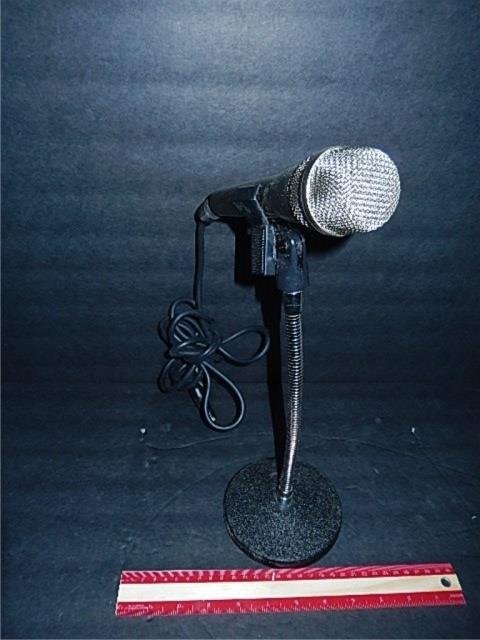 HAND HELD MICROPHONE COMES WITH STAND: COMES WITH STAND