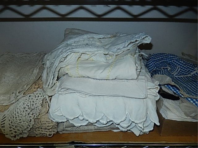 LINENS TABLE CLOTHS, PLACEMATS, PILLOW CASES, FABRIC: TABLE CLOTHS, PLACEMATS, PILLOW CASES, FABRIC