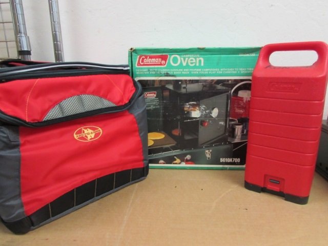 COLEMAN CAMPING SUPPLIES COLEMAN LANTERN, AND COLEMAN: COLEMAN LANTERN, AND COLEMAN CAMPING OVEN AND ARTIC ZONE COOLERS (2)