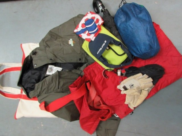 FISHING WARE AND CANVAS TOTE BAGS UMBRELLAS, GLOVES,: UMBRELLAS, GLOVES, FABRIC TOTES ASSORTED, WINDPROOF JACKET