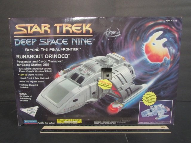 STAR TREK DEEP SPACE NINE RUNABOUT ORINOCO NEW IN: NEW IN UNOPENED ORIGINAL PACKAGING, 1994, LIGHTS UP