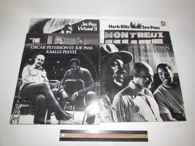 VINYL RECORDS (6) JOES PASS PORTRAITS OF DUKE: JOES PASS PORTRAITS OF DUKE ELLINGTON, JOE PASS AT THE MONTREUX JAZZ FESTIVAL 1975, OSCAR PETERSON ET JOE PASS A' SALLE PLEYEL, "THE GIANTS" PETERSON & PASS & BROWN, JOE PASS VIRTUOSO #3, HERB ELLS JO