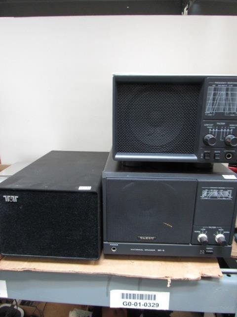 EXTERNAL RADIO SPEAKERS (3): EXTERNAL RADIO SPEAKERS (3)