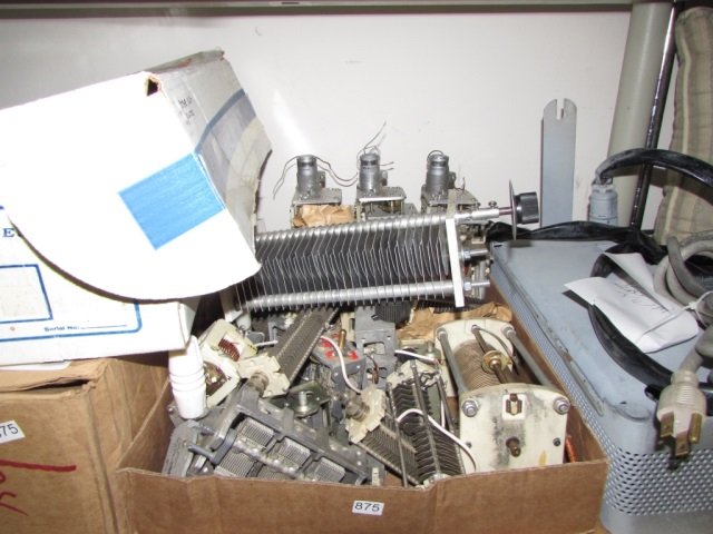 HAM RADIO OSCILLATORS AND SWITCHES PLUS PARTS SHELF LOT: SHELF LOT INCLUDES LARGE ASSORTMENT OF HAM RADIO OSCILLATORS, SWITCHES AND PARTS