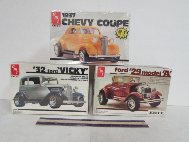 3 VINTAGE PLASTIC CAR MODEL KITS ALL ARE IN ORIGINAL: ALL ARE IN ORIGINAL PLASTIC, FORD 29 MODEL A, 32 FORD VICKY, & 1937 CHEVY COUPE