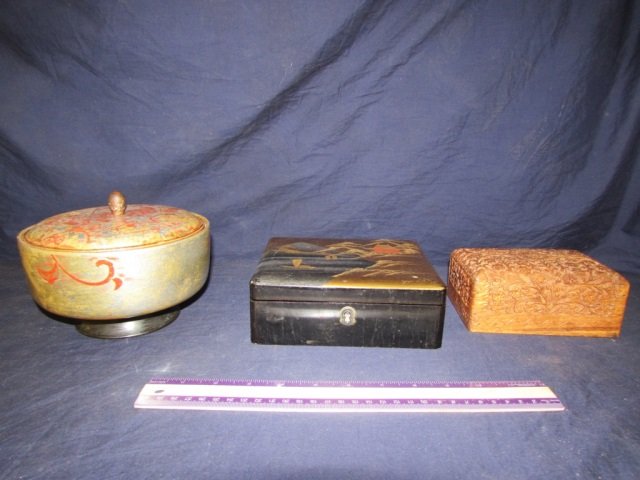 JAPANESE BOXES AND SANDALWOOD SPICE BOX (3): INTRICATE WOOD CARVED SANDALWOOD SPICE BOX MEASURES 6" WIDE BY 2.5" TALL BY 4" DEEP, JAPANESE LACQUER BOX MEASURES 7" WIDE BY 2.5" TALL BY 6" DEEP, JAPANESE LIDDED BOX MEASURES 5.5 " TALL BY 7" WIDE A