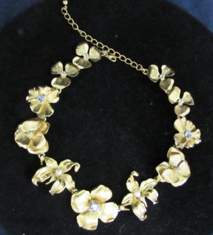 KENNETH JAY LANE GOLD TONE FLOWER NECKLACE MARKED: MARKED THAILAND, JEWELRY LIVING LEGENDS, 13 1/2" LONG
