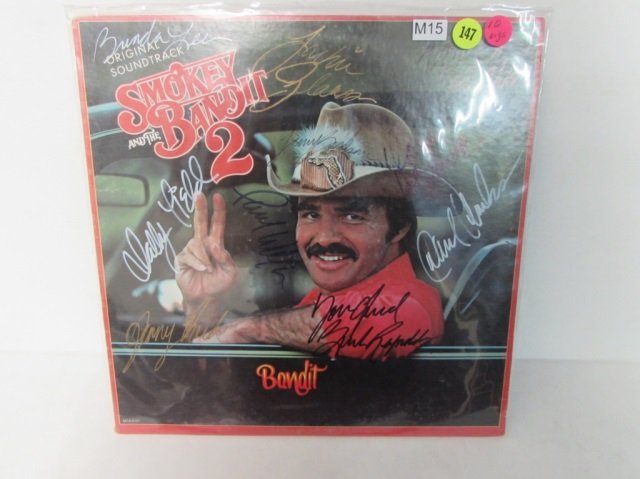 SMOKEY AND THE BANDIT 2 SOUNDTRACK SIGNED VINYL SIGNED: SMOKEY AND THE BANDIT 2 SOUNDTRACK SIGNED VINYL SIGNED BY BURT REYNOLDS, JERRY REED, SALLY FIELD, PAUL WILLIAMS, JERRY BELSON, DOM DELUISE, JACKIE GLEASON, MEL TELLIS, BRENDA LEE SIGNED BY BURT REYNOL
