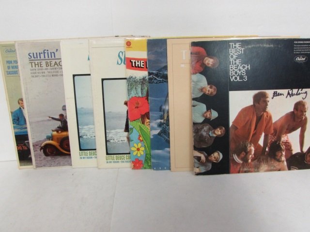 BEACH BOYS VINYL RECORDS 8 LPS: BEACH BOYS VINYL RECORDS 8 LPS