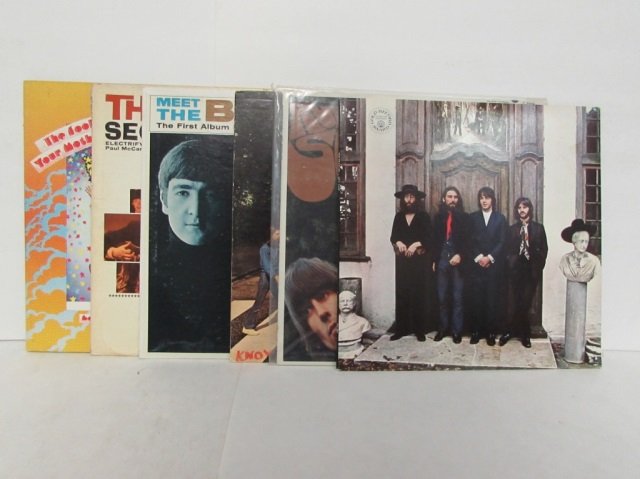 BEATLES VINYL RECORDS 6 LPS: BEATLES VINYL RECORDS 6 LPS