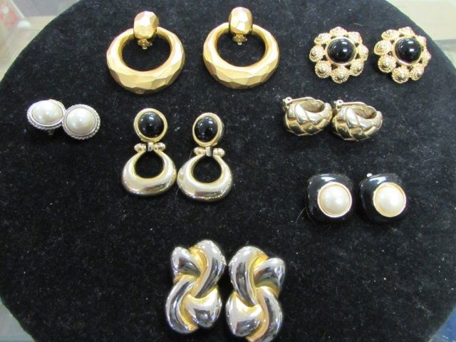 CLIP-ON EARRINGS (7): GOLD-TONED, ERWIN PEARL, CAROLEE PEARL, LIZ CLAIRBORNE