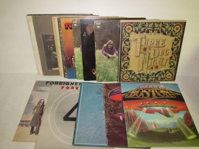 ASSORTED VINYL RECORDS: ASSORTED VINYL RECORDS THREE DOGS NIGHT, TOWER OF POWER, BEST OF THE DOOBIES, & MORE