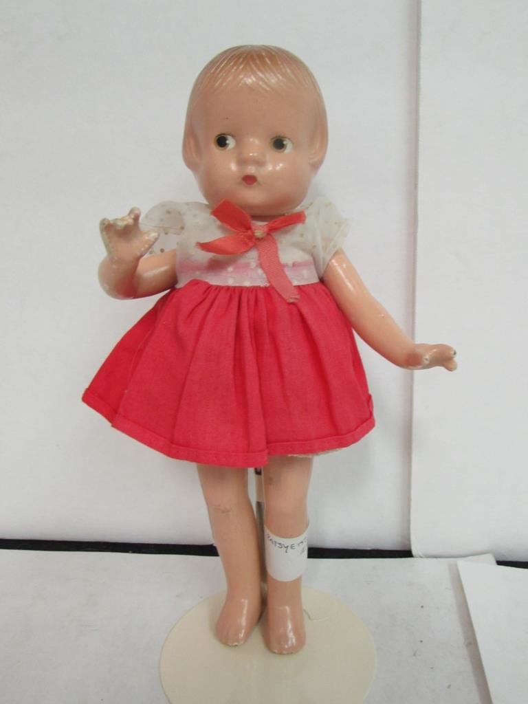 EFFANBEE PATSYETTE DOLL: 9.5" LONG, COMPOSITION HEAD AND BODY, JOINTED ARMS AND LEGS, MOLDED BROWN HAIR, BROWN PAINTED EYES, MARKED EFFANBEE PATSYETTE DOLL