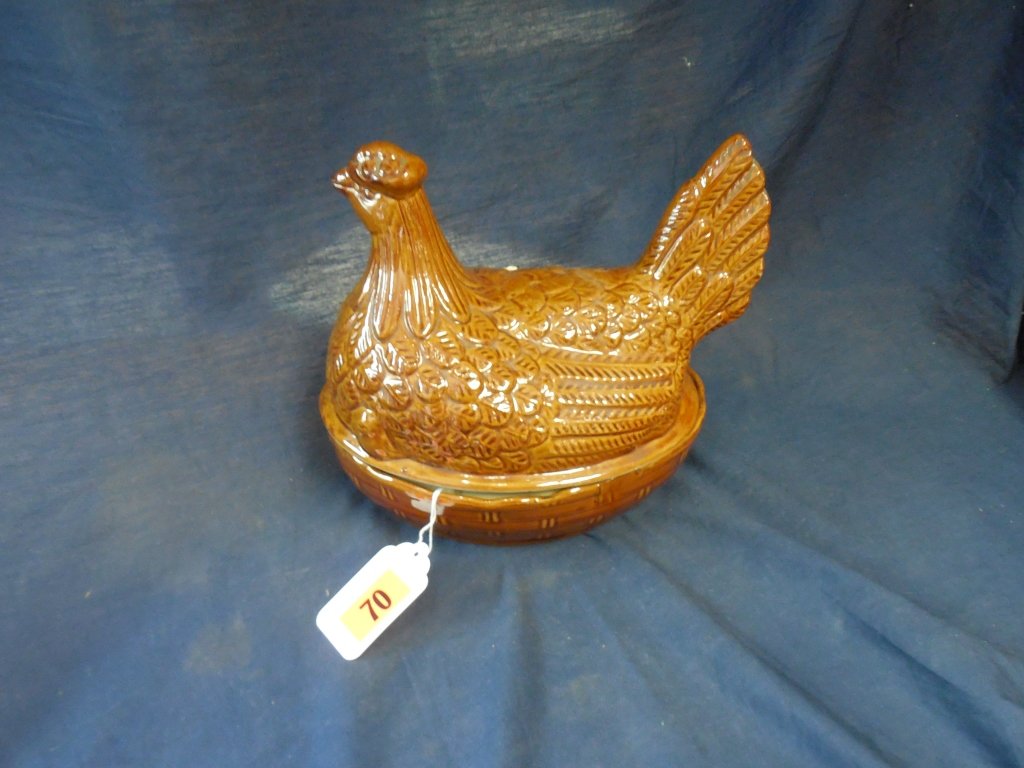 CERAMIC LIDDED HEN: CERAMIC LIDDED HEN BROWN, 9" TALL BY 10" LONG, GOOD CONDITION, MARKED MADE IN ENGLAND