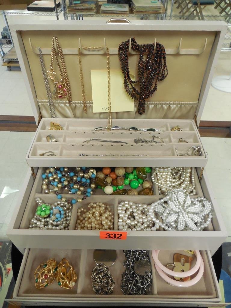 JEWELRY BOX WITH CONTENTS: JEWELRY BOX WITH CONTENTS LARGE ASSORTED COSTUME JEWELRY IN TWO TIER AND ONE DRAWER JEWELRY BOX