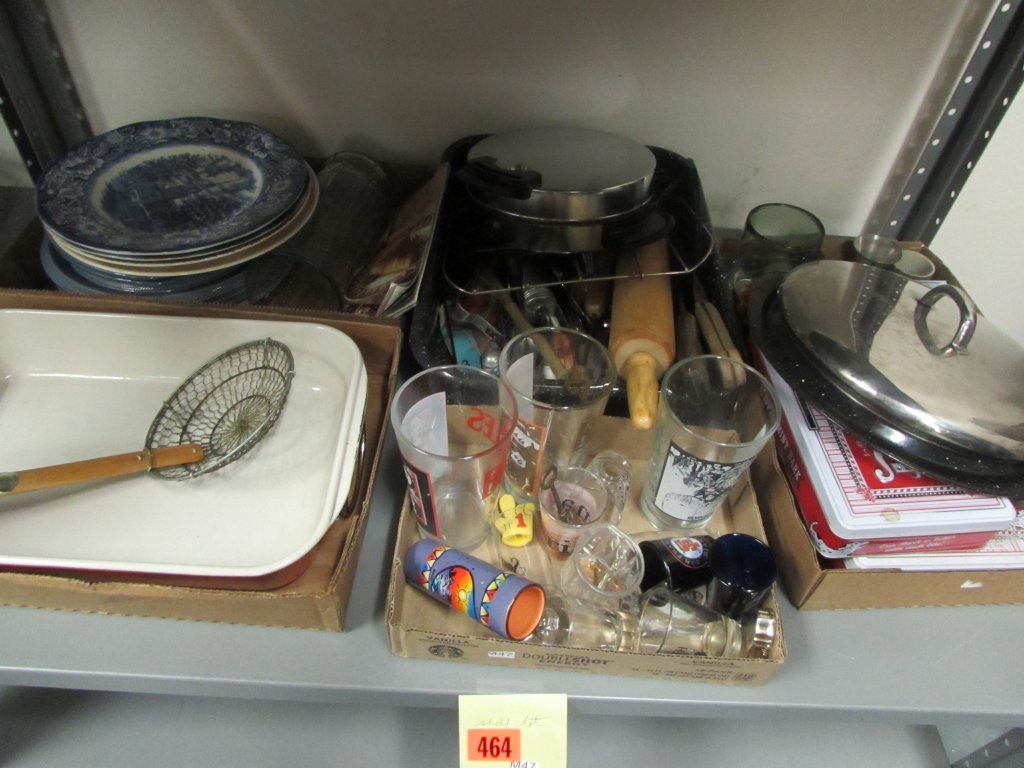 KITCHENWARE: KITCHENWARE INCLUDES: DINNER PLATE SET, CERAMIC CASSEROLE DISH, ROASTING PAN, BEATLES DRINKING GLASSES (3), SHOT GLASSES (9)