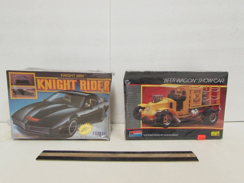 2 PLASTIC CAR MODEL KITS: BOTH ARE IN ORIGINAL PACKAGING, KNIGHT RIDER, & BEER WAGON SHOW CAR