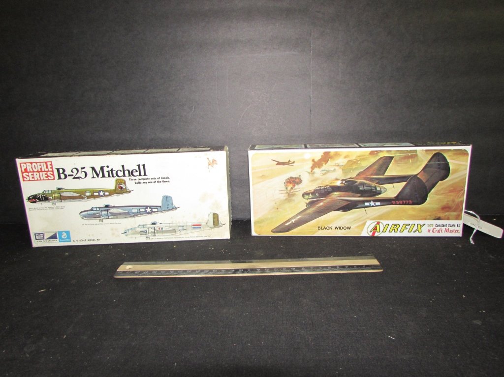2 VINTAGE PLASTIC AIRCRAFT MODEL KITS: BLACK WIDOW & B-25 MITCHELL