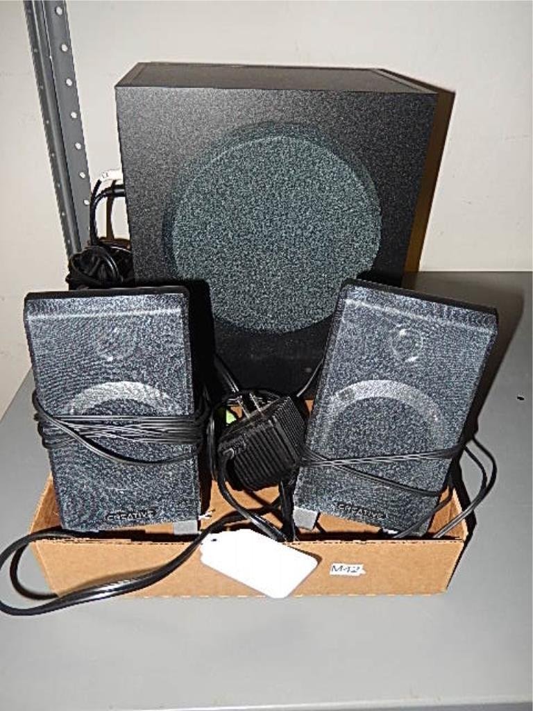 CREATIVE INSPIRE COMPUTER SPEAKER and SUBWOOFER: CREATIVE INSPIRE COMPUTER SPEAKER and SUBWOOFER 2 small speakers, 8" tall, sub-woofer, 11" tall, Cords attached