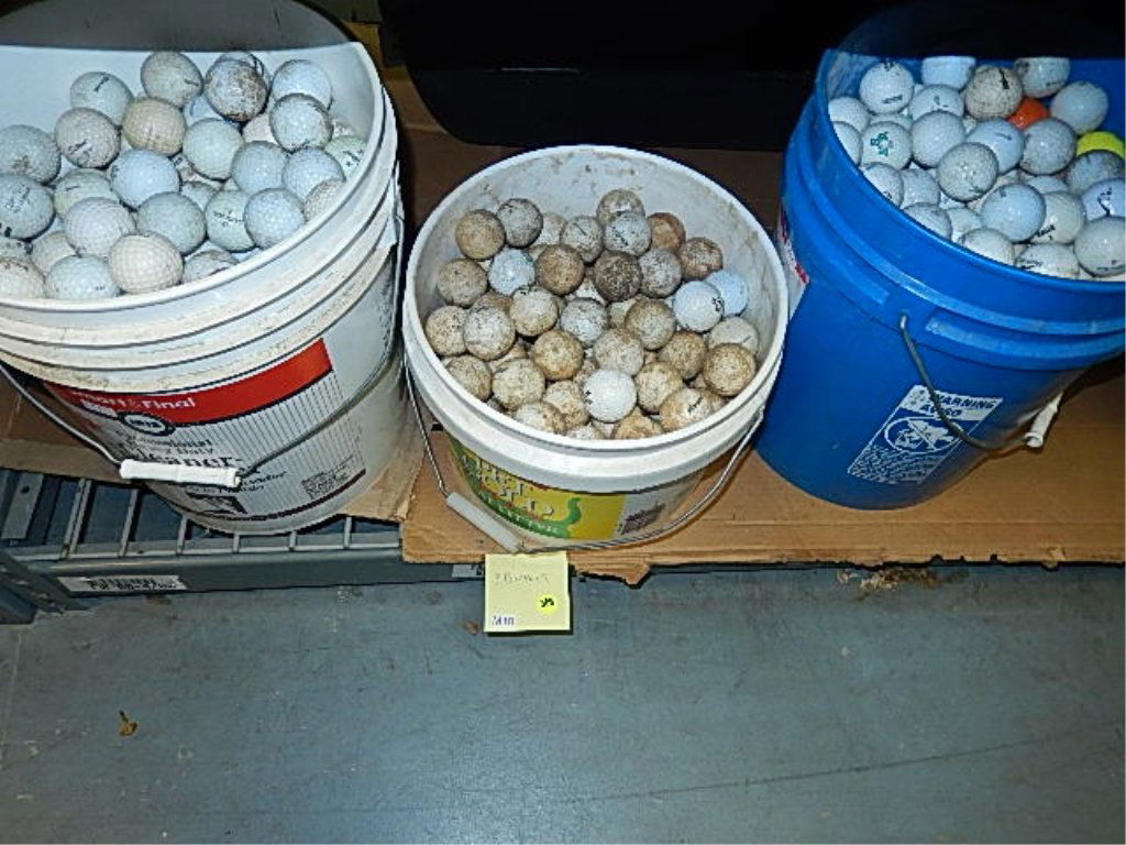 5 GALLON BUCKETS OF USED GOLF BALLS (3): 5 GALLON BUCKETS OF USED GOLF BALLS (3)