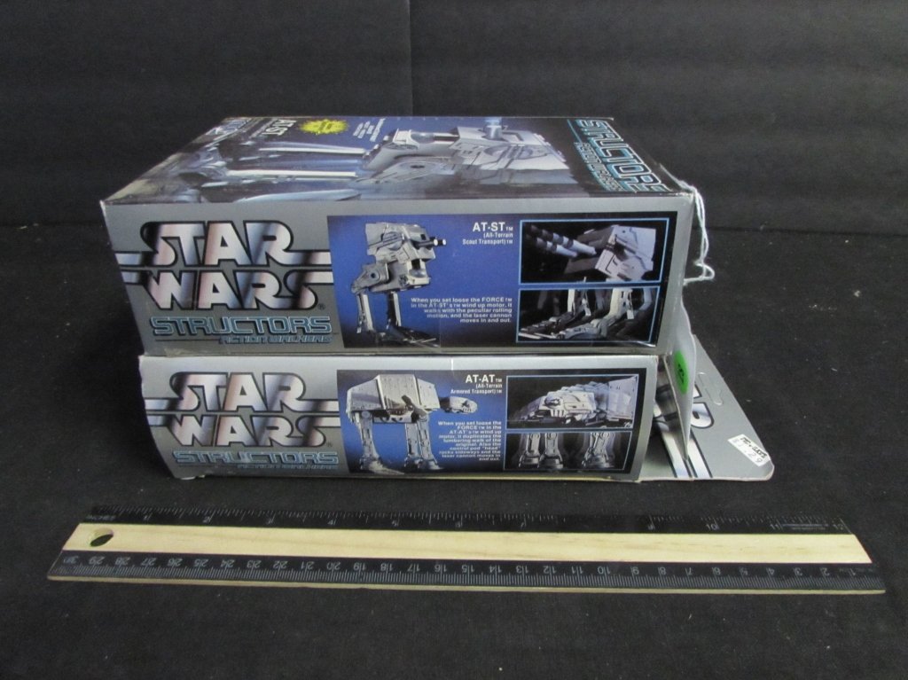 2 STAR WARS ACTION WALKERS MODEL KITS: 2 STAR WARS ACTION WALKERS MODEL KITS BOTH ARE IN ORIGINAL PACKAGING, AT-AT, & AT-ST